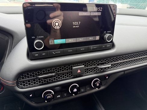 Used 2023 Honda HR-V Sport image 24