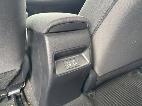 Certified 2024 Toyota Corolla LE image 15