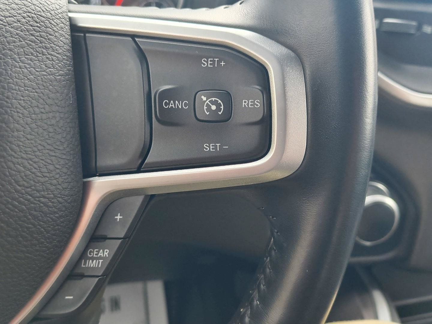 Used 2021 RAM 1500 Big Horn AWD/4WD image 12