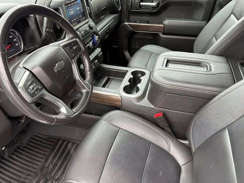 Used 2022 Chevrolet Silverado 1500 RST w/ Convenience Package II image 9