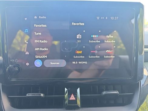 Used 2024 Toyota Corolla SE image 26