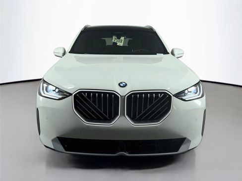 New 2026 BMW X3 xDrive30i w/ Premium Package AWD/4WD image 2