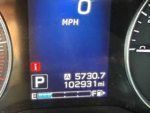 Used 2017 Subaru Impreza 2.0i Limited image 3