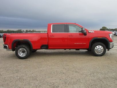 New 2026 GMC Sierra 3500 SLE w/ SLE Value Package