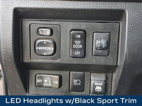 Used 2020 Toyota Tundra SR5 w/ TRD Off-Road Package image 26