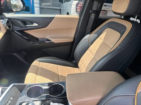 Used 2025 Chevrolet Equinox ACTIV FWD image 10