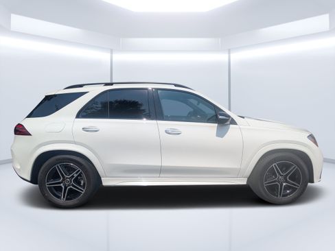 Certified 2026 Mercedes-Benz GLE 350 4MATIC image 2