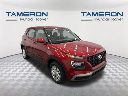 Used 2026 Hyundai Venue SE image 7