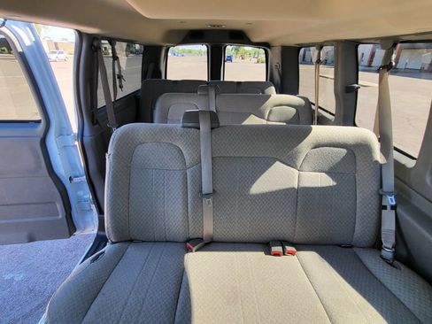 Used 2020 Chevrolet Express 2500 LT w/ LT Preferred Equipment Group RWD image 23