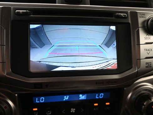 Used 2018 Toyota 4Runner Limited AWD/4WD image 20