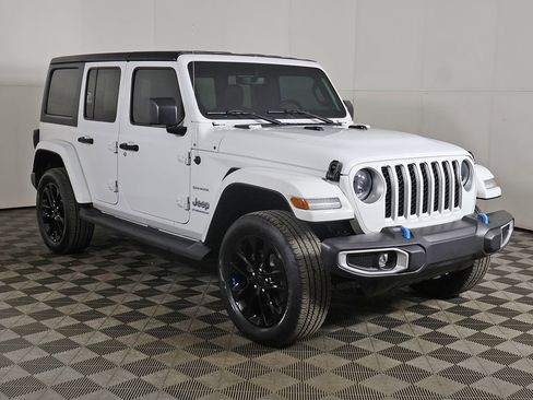 Used 2023 Jeep Wrangler Unlimited Sahara w/ Cold Weather Group image 57
