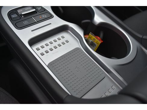 New 2026 Hyundai Ioniq 9 SE image 27