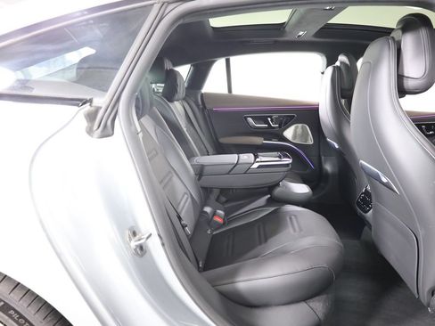 Used 2025 Mercedes-Benz EQS AMG 4MATIC image 57