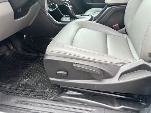 Used 2022 GMC Canyon Elevation Standard w/ Convenience Package image 25