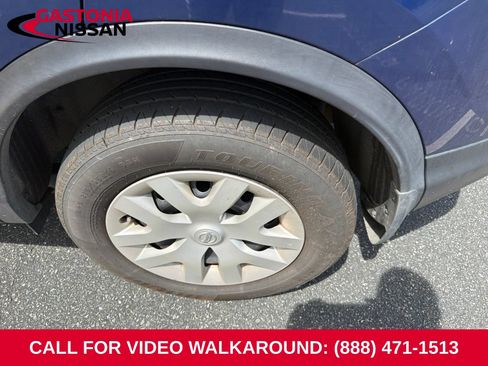 Used 2020 Nissan Rogue Sport S FWD image 5