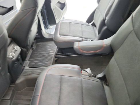 Used 2025 Ford Explorer ST w/ Sun And Sound Package AWD/4WD image 30