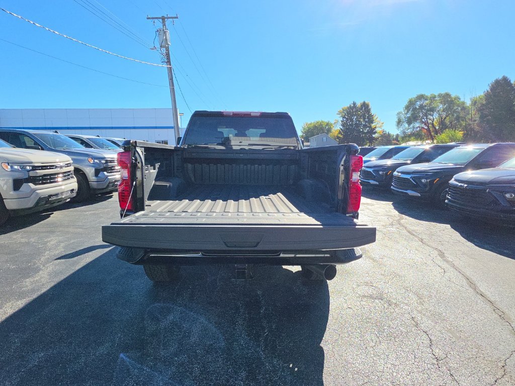 New 2026 Chevrolet Silverado 2500 Custom w/ Custom Value Package AWD/4WD image 8