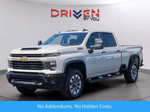 New 2026 Chevrolet Silverado 2500 Custom w/ Custom Value Package AWD/4WD image 1
