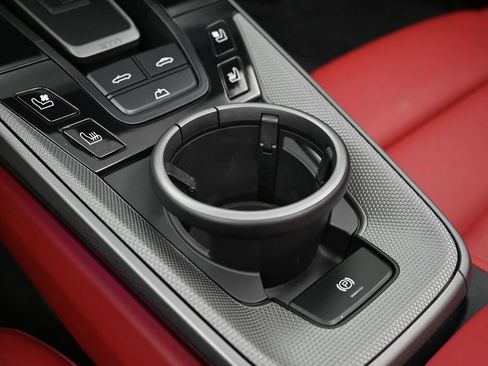 Used 2023 Porsche 911 Carrera S RWD image 17