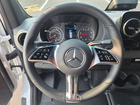 New 2026 Mercedes-Benz Sprinter 2500 image 33