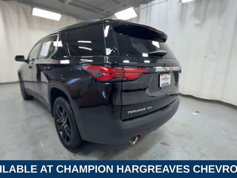 Certified 2023 Chevrolet Traverse LT w/ Rear Camera Mirror Package image 7