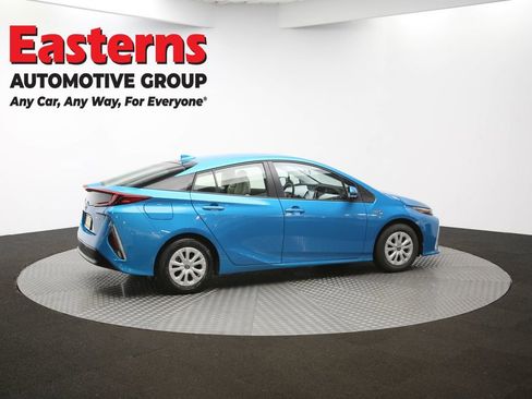 Used 2021 Toyota Prius Prime XLE w/ Carpet Mat Package (TMS) image 39