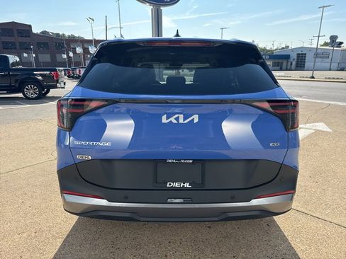 New 2026 Kia Sportage EX w/ EX Panorama Roof Package image 6