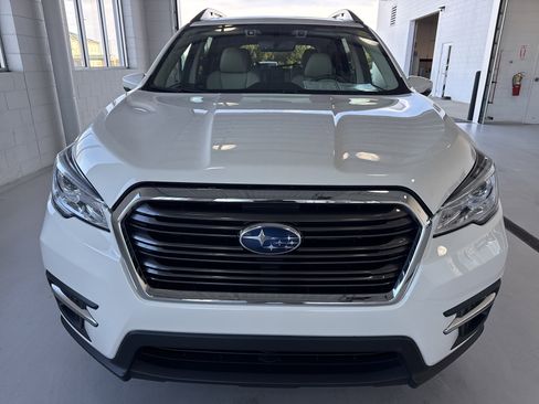 Used 2022 Subaru Ascent Limited w/ Technology Package image 6