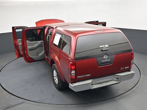 Used 2019 Nissan Frontier SV AWD/4WD image 39