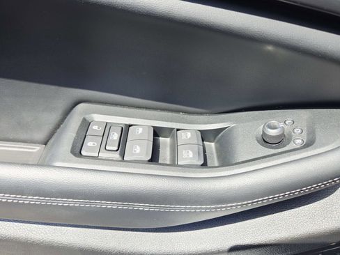 Used 2024 Jeep Grand Cherokee Altitude image 37