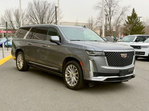 Used 2021 Cadillac Escalade ESV Premium Luxury w/ Driver Assist Tech Package image 2