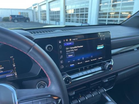 Used 2023 Chevrolet Colorado Z71 image 22