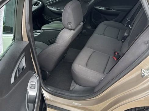 Used 2024 Chevrolet Malibu LT FWD image 11