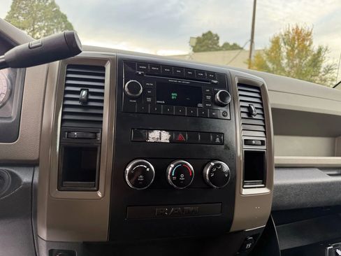 Used 2012 RAM 2500 ST w/ Popular Equipment Group image 28