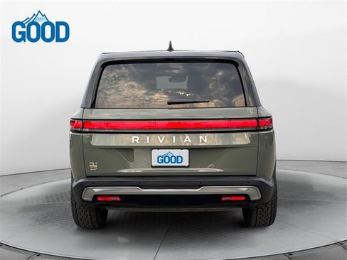 Used 2023 Rivian R1S Launch Edition image 4