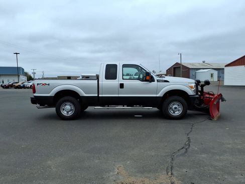 Used 2011 Ford F250 XL image 7