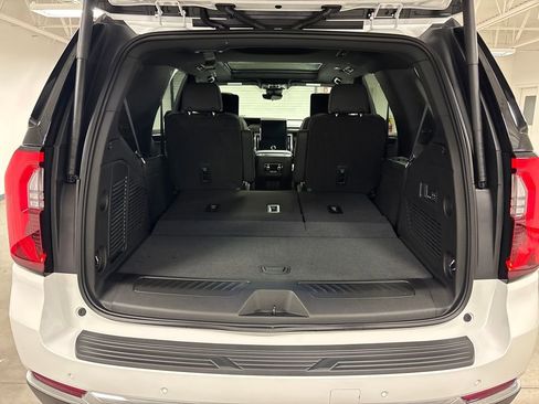 New 2026 GMC Yukon Elevation image 16
