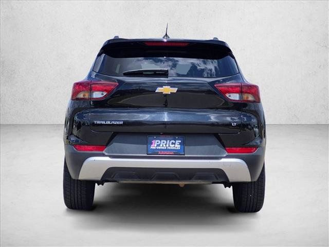 Used 2022 Chevrolet TrailBlazer LT FWD image 3