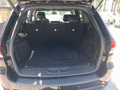 Used 2019 Jeep Grand Cherokee Altitude RWD image 22