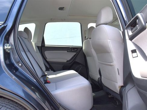 Used 2018 Subaru Forester 2.5i Premium AWD/4WD image 28