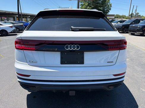 Used 2020 Audi Q8 Prestige w/ Prestige Package AWD/4WD image 6