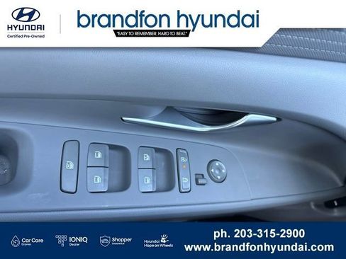Used 2026 Hyundai Elantra Hybrid FWD image 13