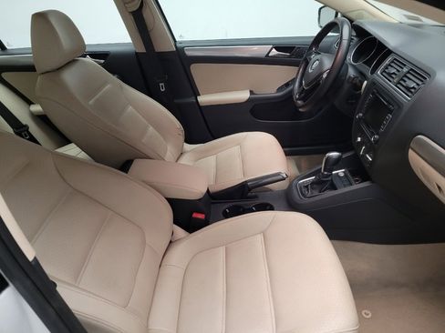 Used 2015 Volkswagen Jetta SE image 21