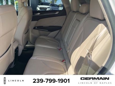 Used 2019 Lincoln MKC Reserve w/ MKC Technology Package image 14