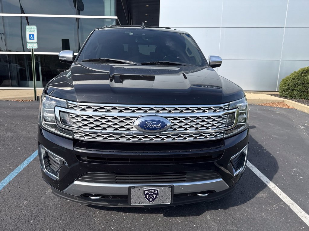 Used 2019 Ford Expedition Platinum AWD/4WD image 2