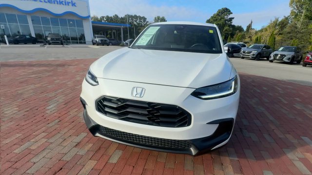 Certified 2024 Honda HR-V Sport image 6