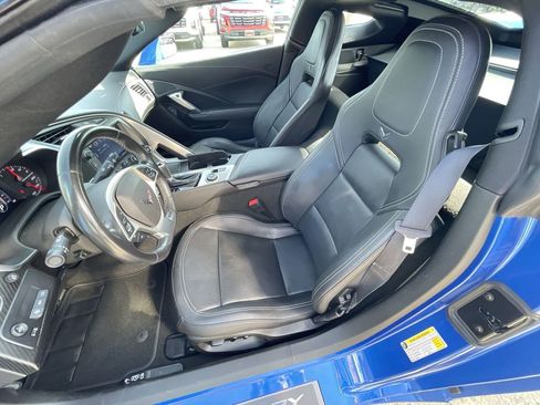 Used 2019 Chevrolet Corvette Stingray Coupe RWD image 19