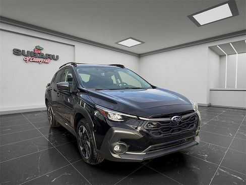 Certified 2025 Subaru Crosstrek 2.5i Limited w/ Crosstrek Mirror Package image 3