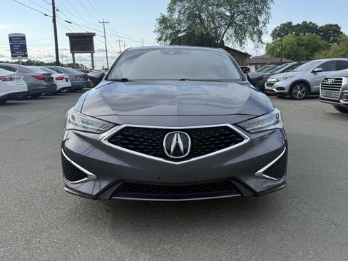Used 2019 Acura ILX FWD image 2