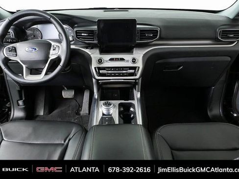 Used 2022 Ford Explorer XLT w/ Equipment Group 202A image 19